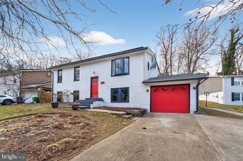 4707 Iverson Pl, TEMPLE HILLS, MD, 20748-5728 | Card Image