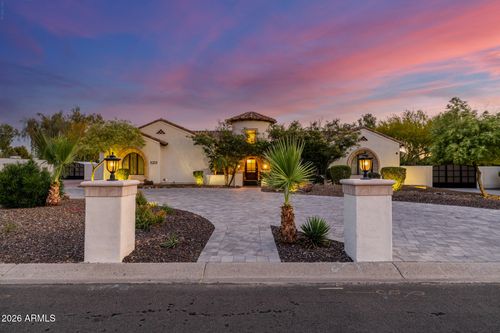 5213 W Park View Ln, Glendale, AZ, 85310-2915 | Card Image