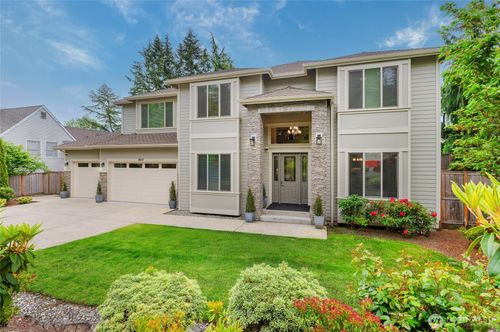 9827 Ne 20th St, Bellevue, WA, 98004-2602 | Card Image