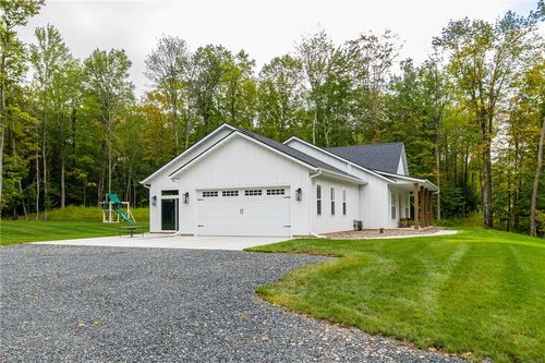 16039 366th St, Stanley, WI, 54768-6439 | Card Image