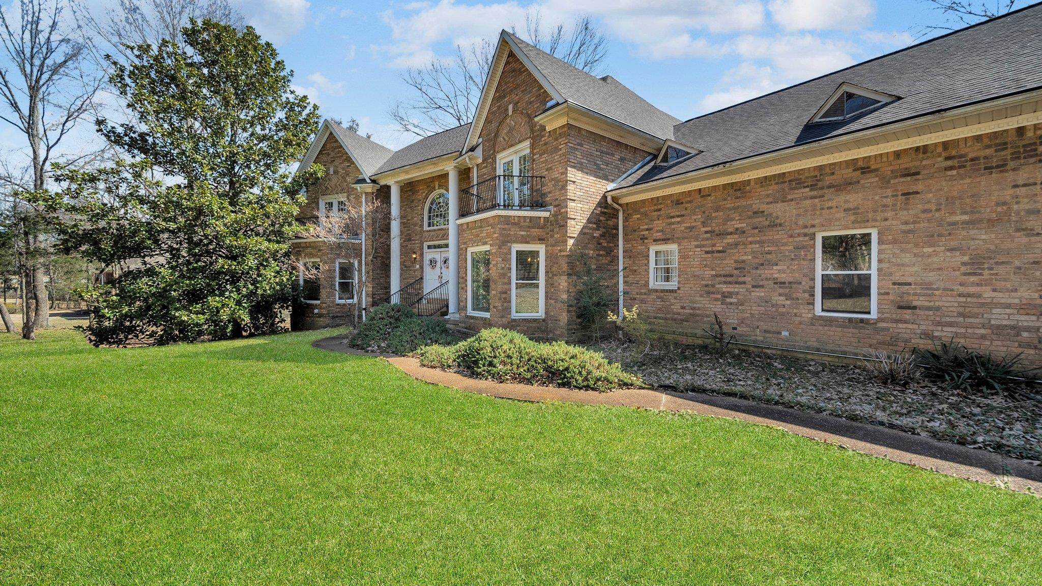 1230 Cherry Rd, For Sale in Eads - Zoocasa
