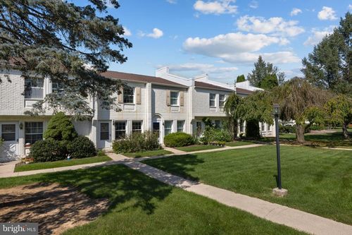 923 Stratford Court, State College, PA, 16801 | Card Image