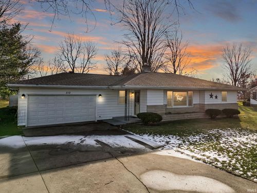 310 N West St, Milford, IN, 46542-9413 | Card Image