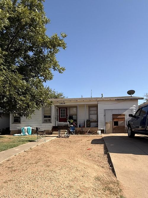 1404 Stadium, Big Spring, TX, 79720 | Card Image