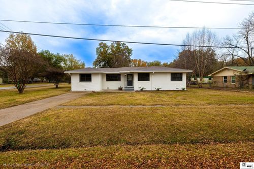 505 Beale St, Oak Grove, LA, 71263-9416 | Card Image