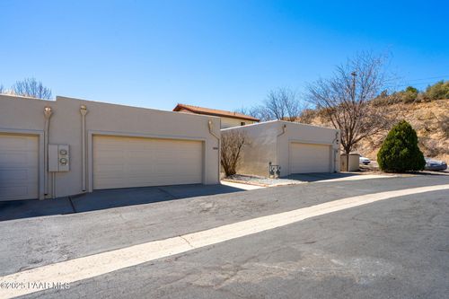 439 Foxfire Ln, Prescott, AZ, 86301-4116 | Card Image