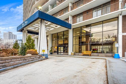 apt-5e-25 Shore Blvd, Astoria, NY, 11102-3944 | Card Image