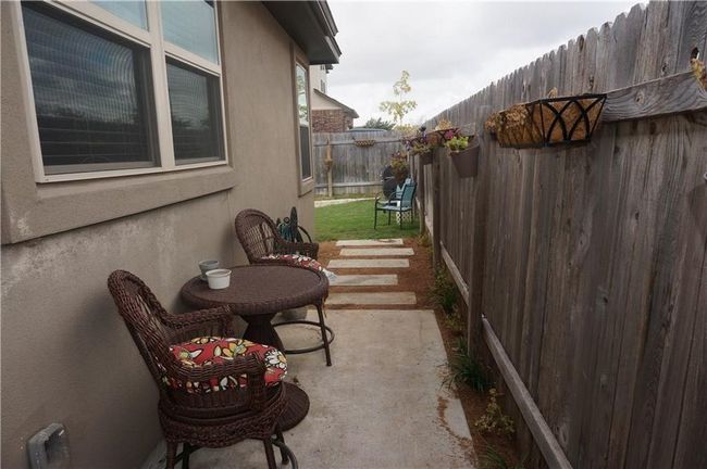 View of patio | Image 10
