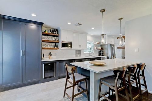 9738 Derrik Dr, Houston, TX, 77080-1228 | Card Image