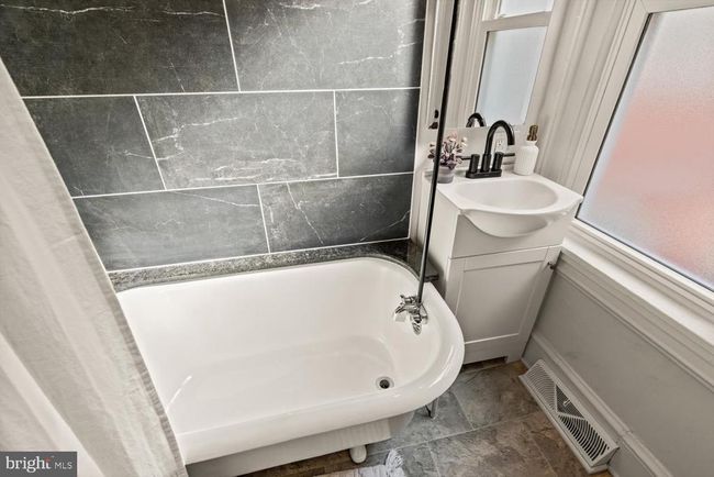 23 Hazel St, Townhouse with 3 bedrooms, 1 bathrooms and null parking in LANCASTER PA | Image 22