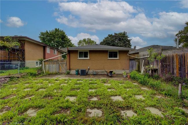 46 Elmwood Ave, House other with 6 bedrooms, 2 bathrooms and 4 parking in Cambridge ON | Image 30