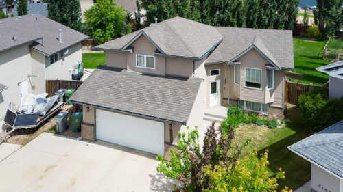 5104 21 Street Close, Lloydminster, AB, T9V3K7 | Card Image