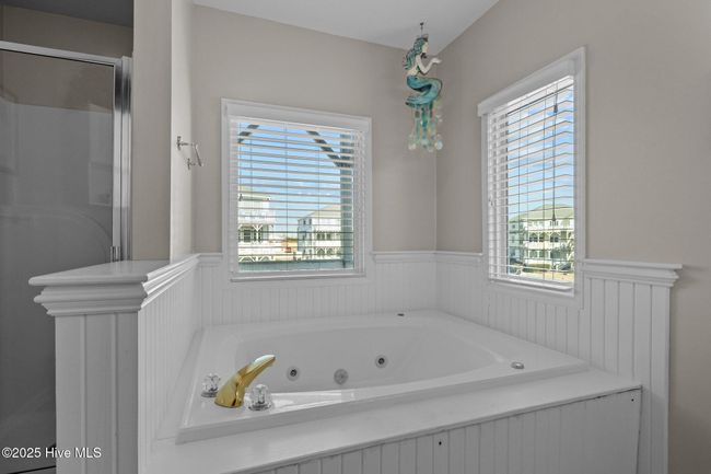 A2 - 2913 Pointe West Dr, Condo with 2 bedrooms, 2 bathrooms and null parking in Emerald Isle NC | Image 32