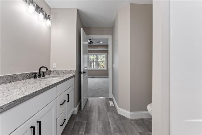 6 - 6 Nicols Way, Condo with 2 bedrooms, 2 bathrooms and 2 parking in Easthampton MA | Image 17