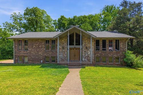 12021 Bell Mountain Dr Sw, Huntsville, AL, 35803-3405 | Card Image