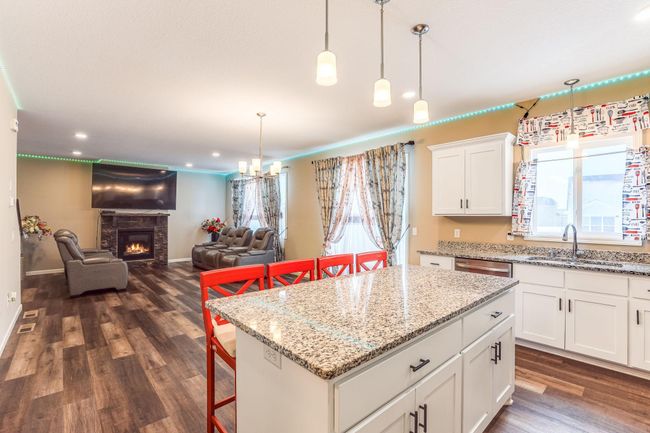 12-web-or-mls-15250-Tiger-St-NW-12.jpg | Image 21