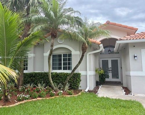 16850 Crestview Ln, Weston, FL, 33326-1578 | Card Image