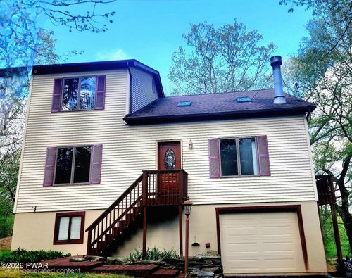 404 Surrey Dr, Lords Valley, PA, 18428 | Card Image
