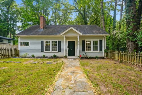 992 Westmont Rd Sw, Atlanta, GA, 30311-2780 | Card Image