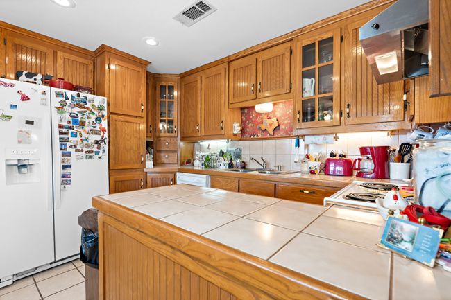 1817 Lcr 182, House other with 3 bedrooms, 3 bathrooms and null parking in Coolidge TX | Image 17