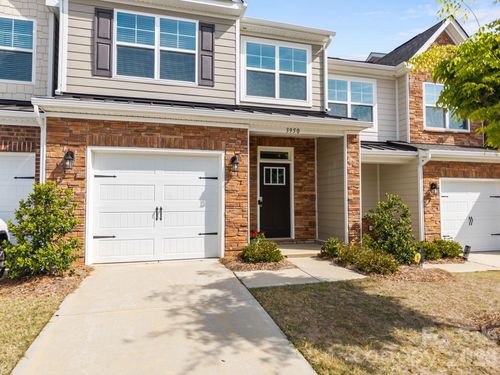 3950 Rothwood Ln, Harrisburg, NC, 28075-0479 | Card Image