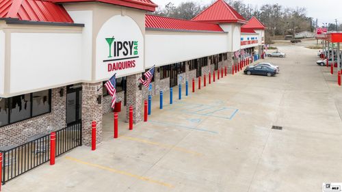 2633 Arkansas Rd, West Monroe, LA, 71291-8617 | Card Image