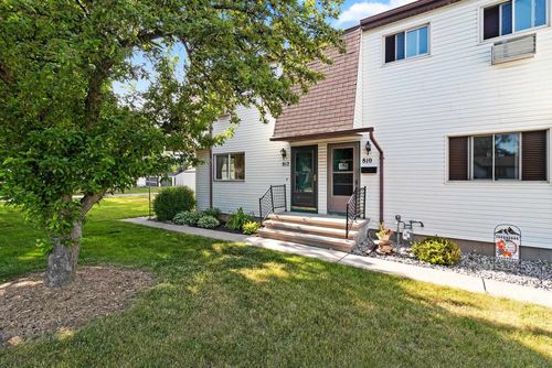 812 Kay Kourt, FOX CROSSING, WI, 54952 | Card Image