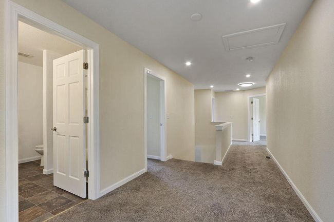 11007 65 Th St, House other with 5 bedrooms, 3 bathrooms and null parking in Kenosha WI | Image 16