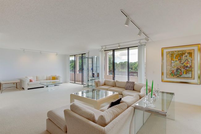 302 - 4770 Fountains Dr, Condo with 3 bedrooms, 3 bathrooms and null parking in Lake Worth FL | Image 4