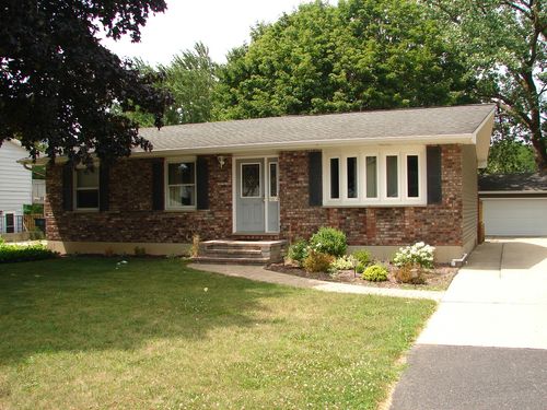 514 Garnett Avenue, Winthrop Harbor, IL, 60096 | Card Image