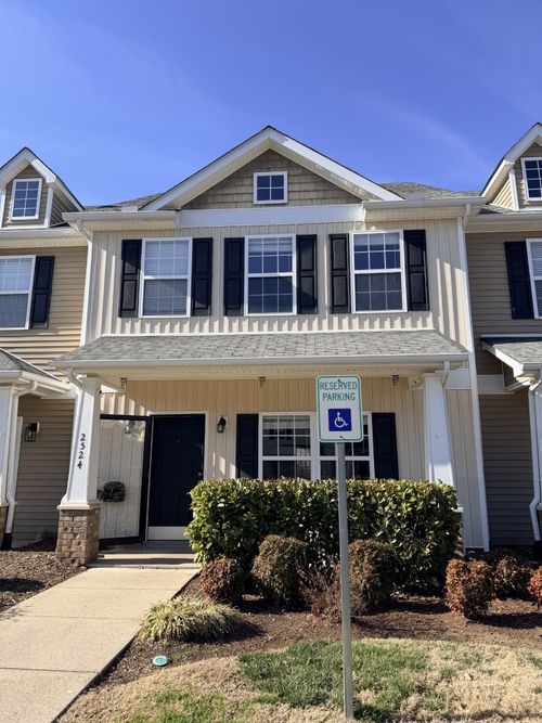 2524 New Holland Cir, Murfreesboro, TN, 37128-8237 | Card Image