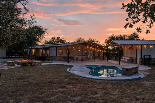 310 Thomas Ridge Rd, Burnet, TX, 78611-5428 | Card Image
