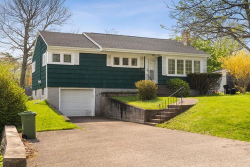 102 Torrington Drive, Halifax, NS, B3M1Y2 | Card Image