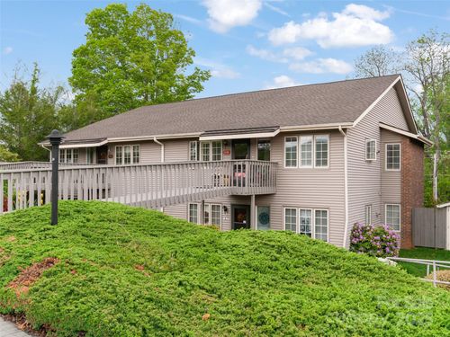 apt-108b-671 S Haywood St, Waynesville, NC, 28786-6704 | Card Image