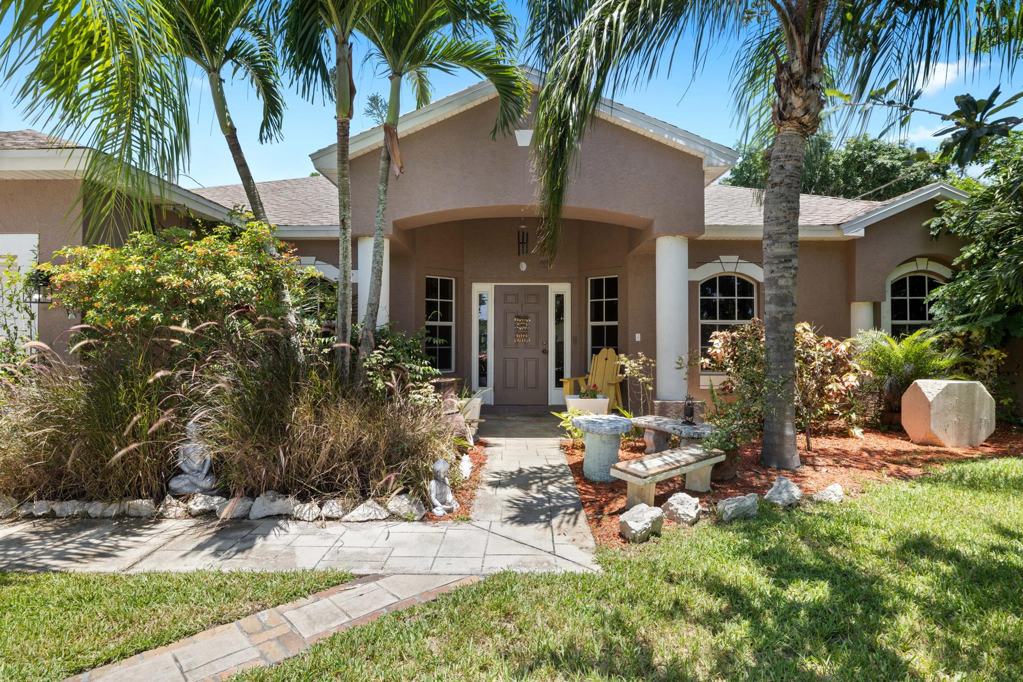 Rival Ave, Port Saint Lucie, FL 34952