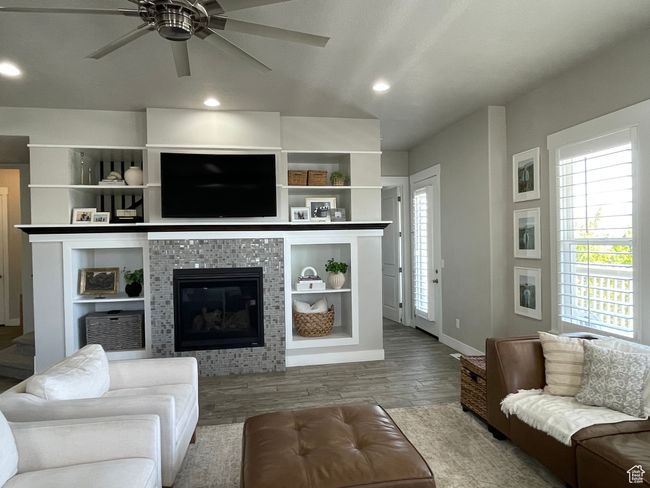 10739 S Beach Comber Way, House other with 6 bedrooms, 4 bathrooms and 3 parking in South Jordan UT | Image 24