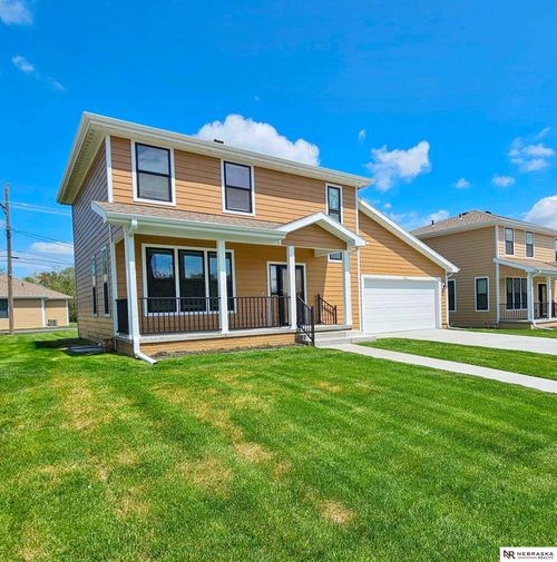 2426 Patrick Ave, Omaha, NE, 68111-4316 | Card Image