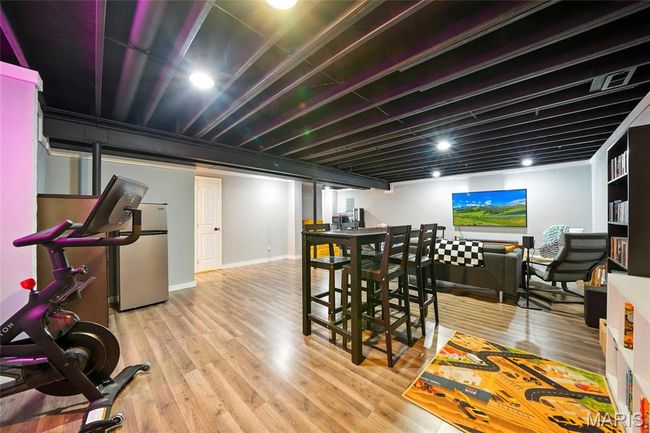 Lower Level | Image 22