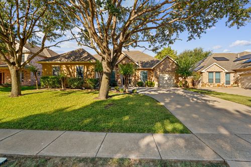 3529 Summerfield Dr, Plano, TX, 75074-7518 | Card Image