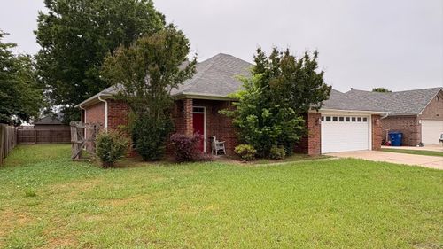 1695 Jasmine Ln, Conway, AR, 72034-8447 | Card Image