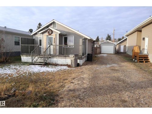 4804 49 St, Calmar, AB, T0C0V0 | Card Image