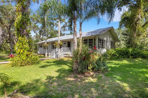 14018 Pine Woods Lane E, Sarasota, FL, 34240 | Card Image