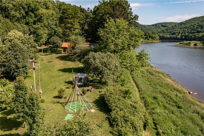 Property, camping areas with electric hook ups | Image 33