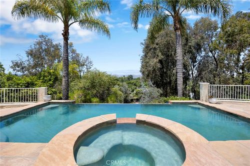 22309 Dolorosa St, Woodland Hills, CA, 91367-4439 | Card Image