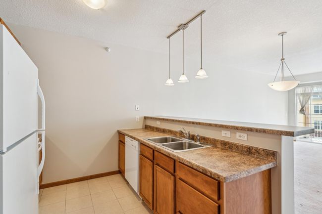Kitchen | Image 7