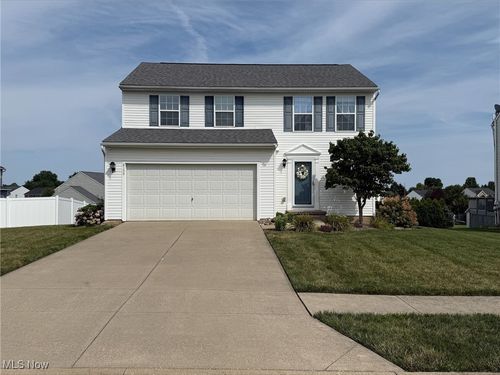 8166 Diamond Park Ave Ne, Canton, OH, 44721-7505 | Card Image