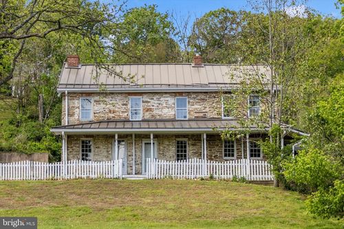 2301 Mount Ephraim Road, ADAMSTOWN, MD, 21710 | Card Image