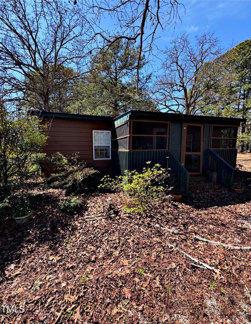 10878 Old 125 Rd, Scotland Neck, NC, 27874-8743 | Card Image