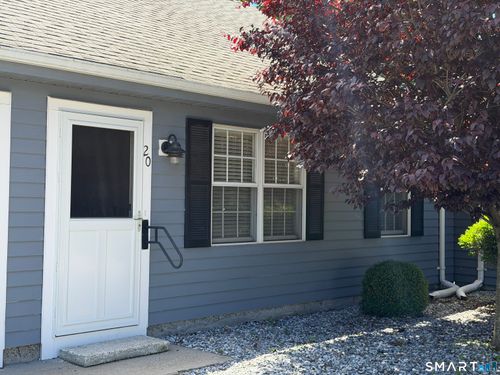 20-20 Plymouth Ct, Clinton, CT, 06413-2251 | Card Image