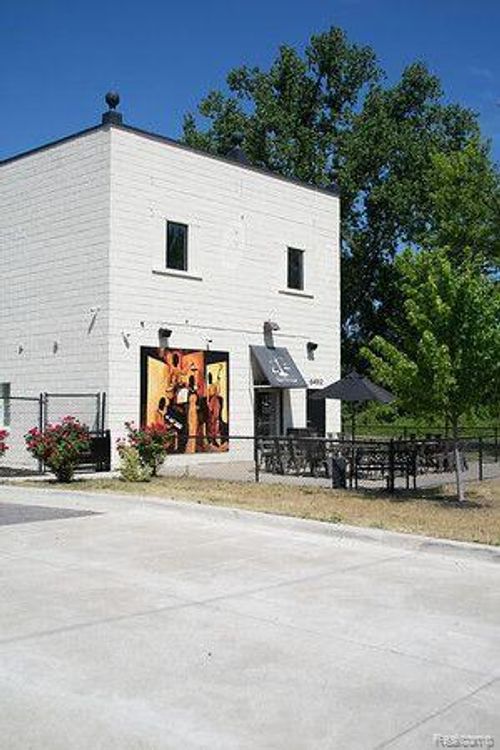 6492 Wayne Rd, Romulus, MI, 48174-1784 | Card Image